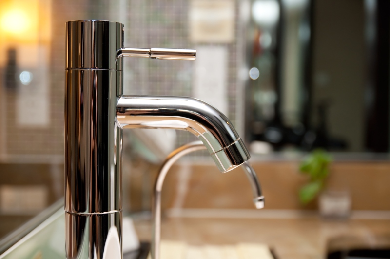 Sink Leaking Tiptree